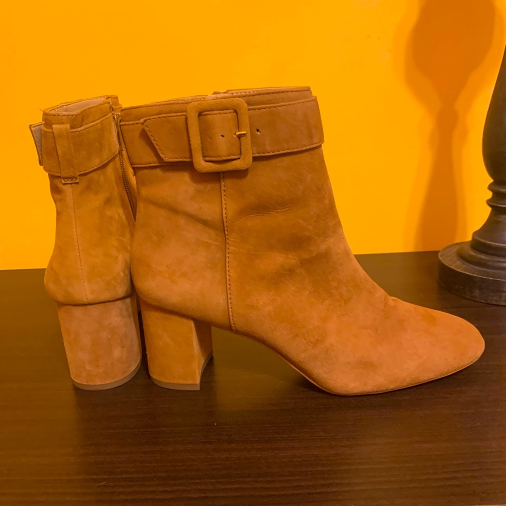 Women’s suede booties